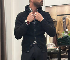 CARDIGAN CAPUCCIO E BOTTONI