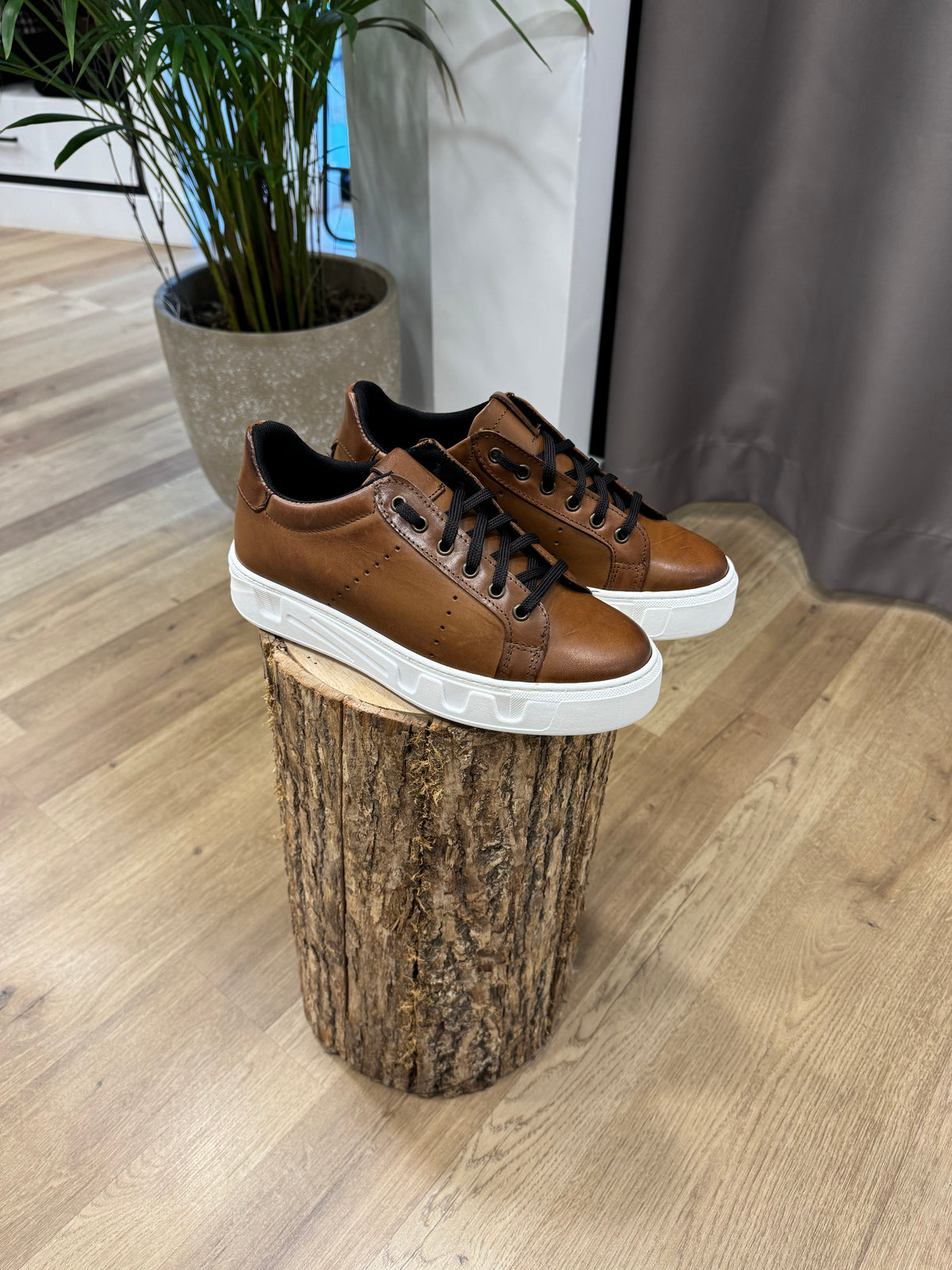 SNEAKERS PELLE GOMMA BIANCA